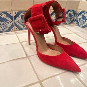Aquazurra suede red pump